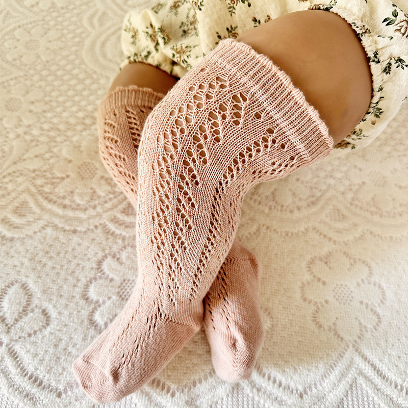 夏の女の赤ちゃん靴下幼児キッズロングニーハイメッシュ薄い靴下 - Baby Sock Oximeter のレビューと価格