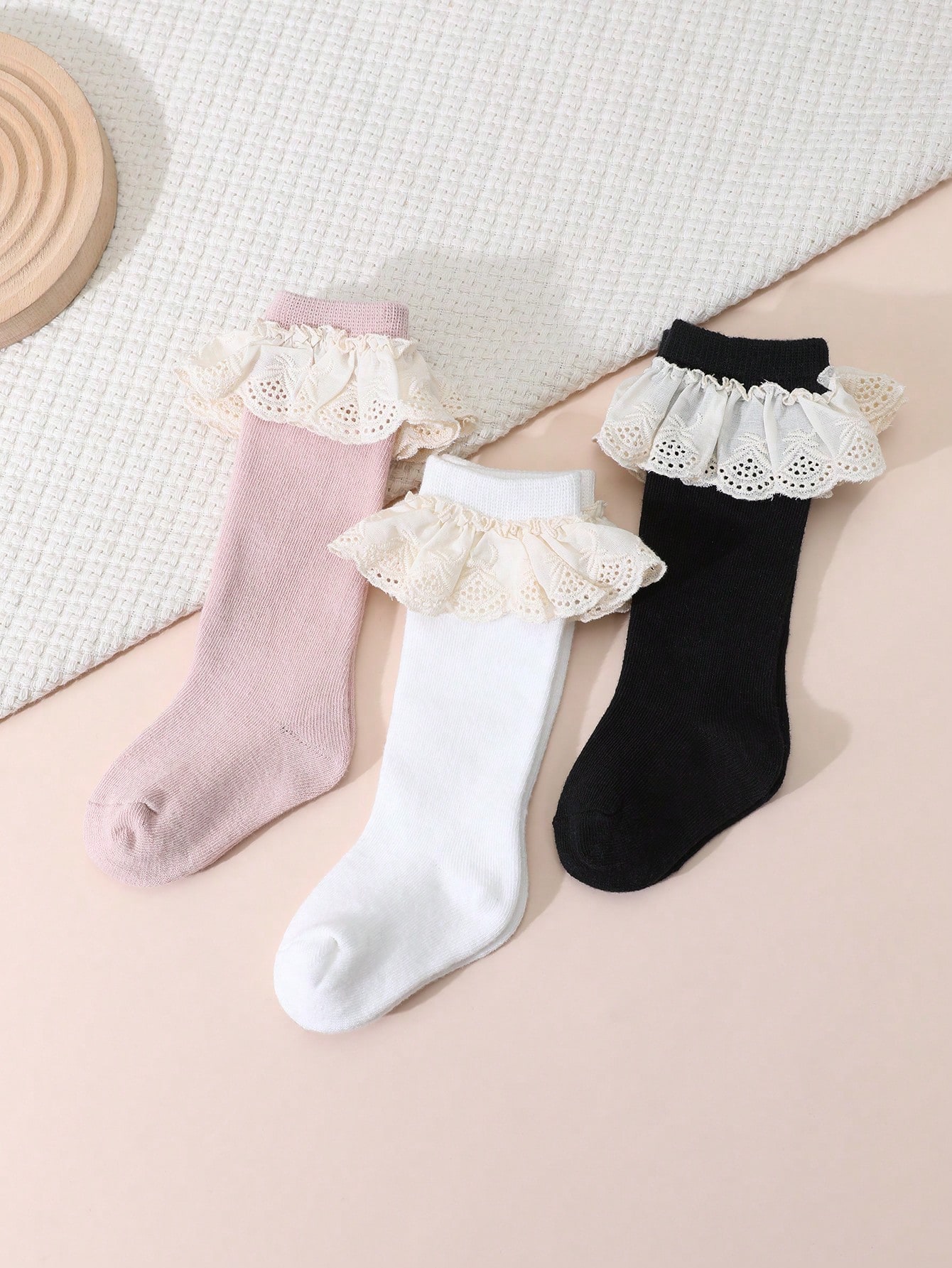 3 ペア幼児女の子用レースフリルニーハイソックス 0-3Y  - Baby Sock Oximeter のレビューと価格