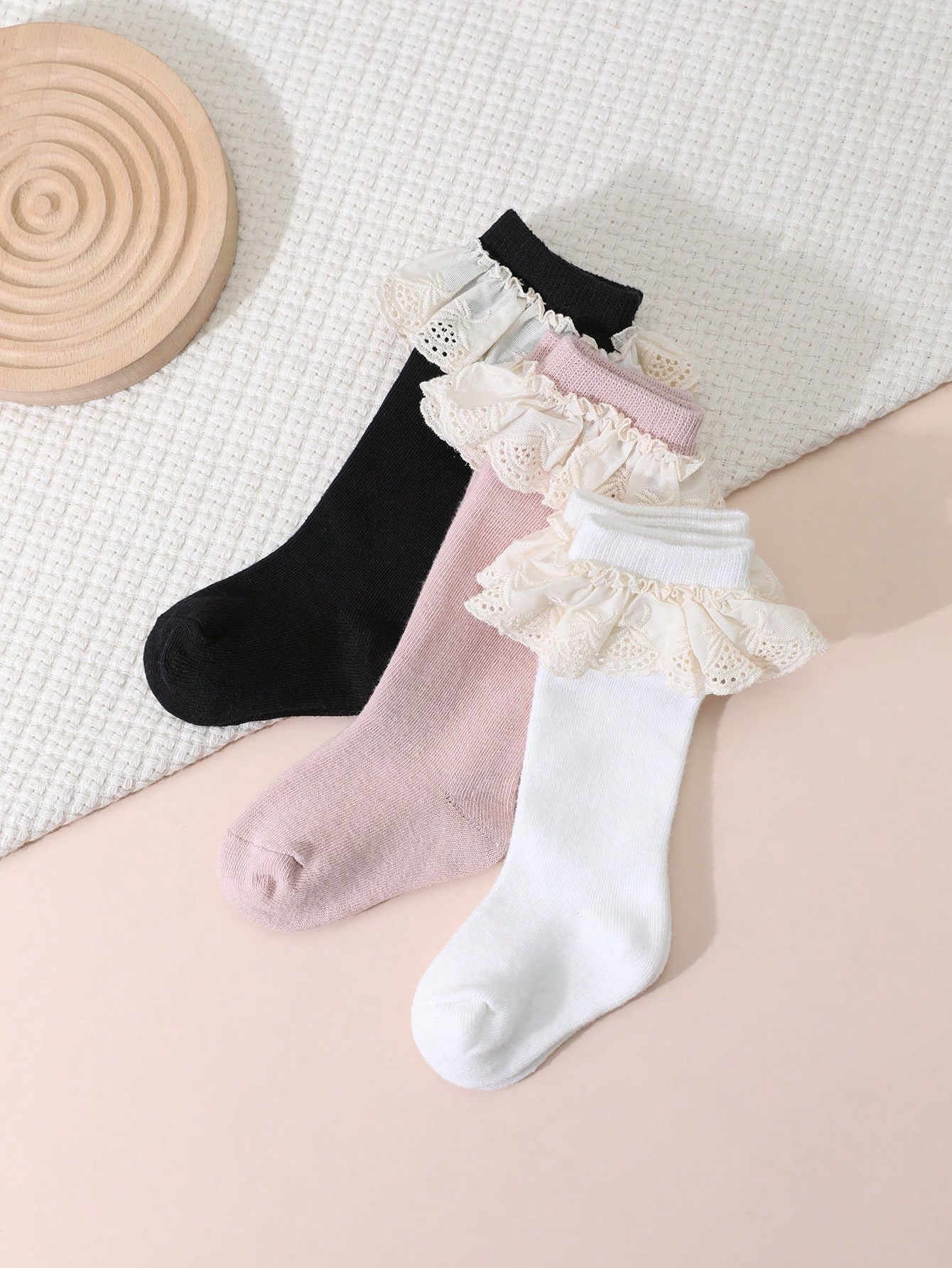 3 ペア幼児女の子用レースフリルニーハイソックス 0-3Y  - Baby Sock Oximeter のレビューと価格