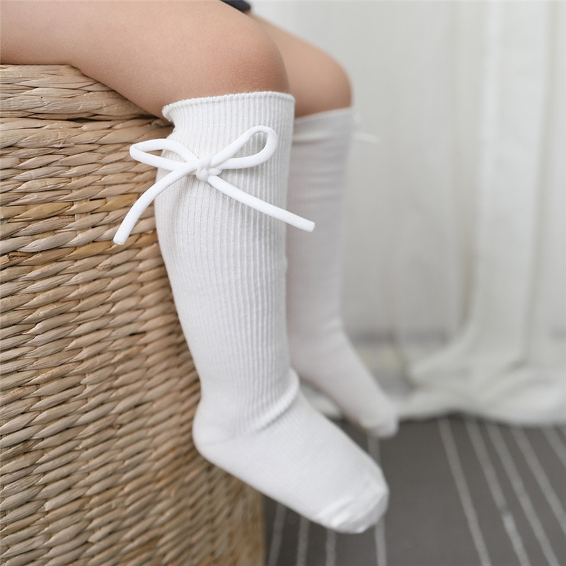 0〜7歳の女の赤ちゃんのための蝶ネクタイ付きの膝で柔らかい綿 - Baby Sock Oximeter のレビューと価格